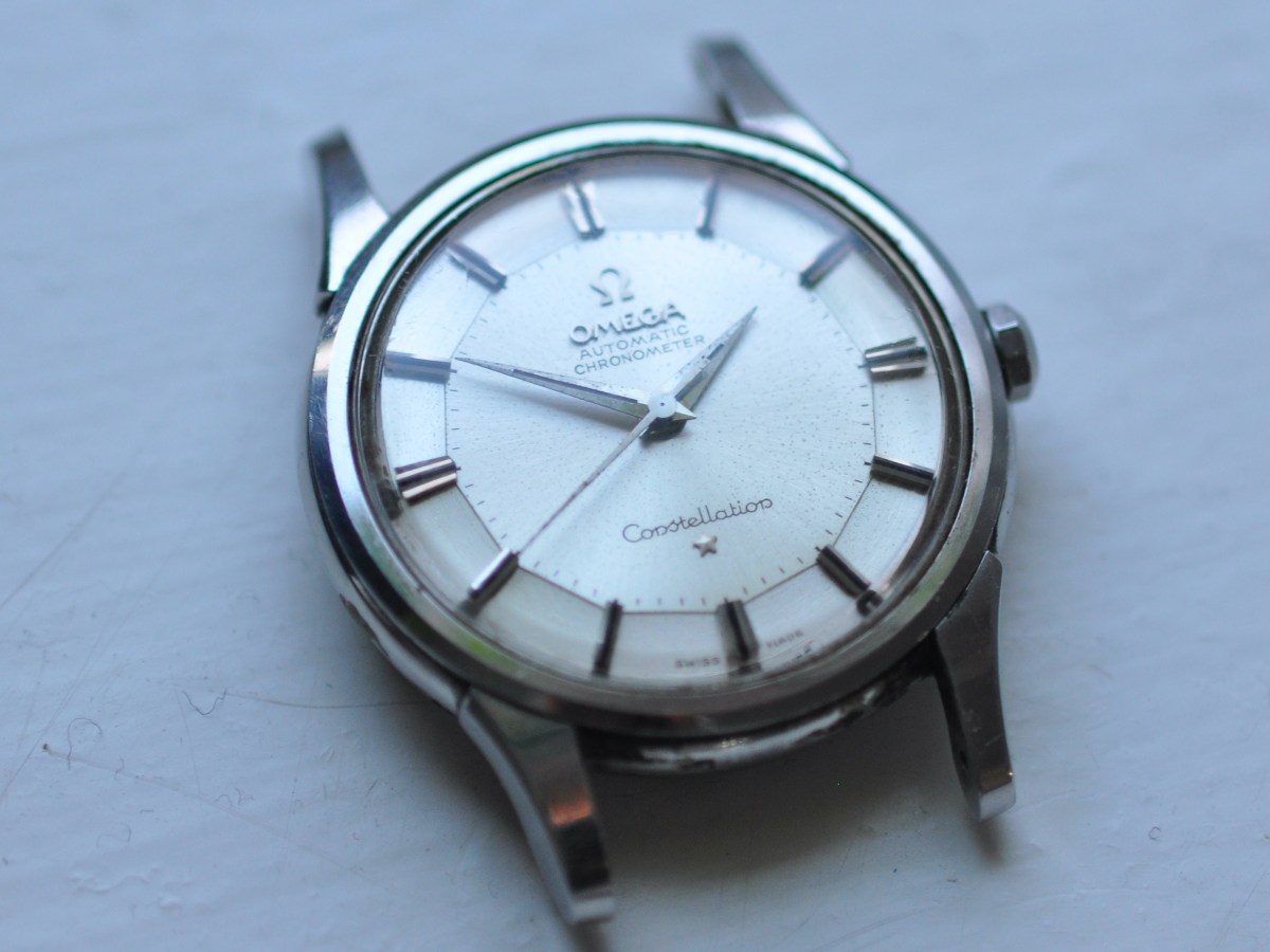 Omega Constellation 14393 and 14381 ‘Pie-pan’ -review